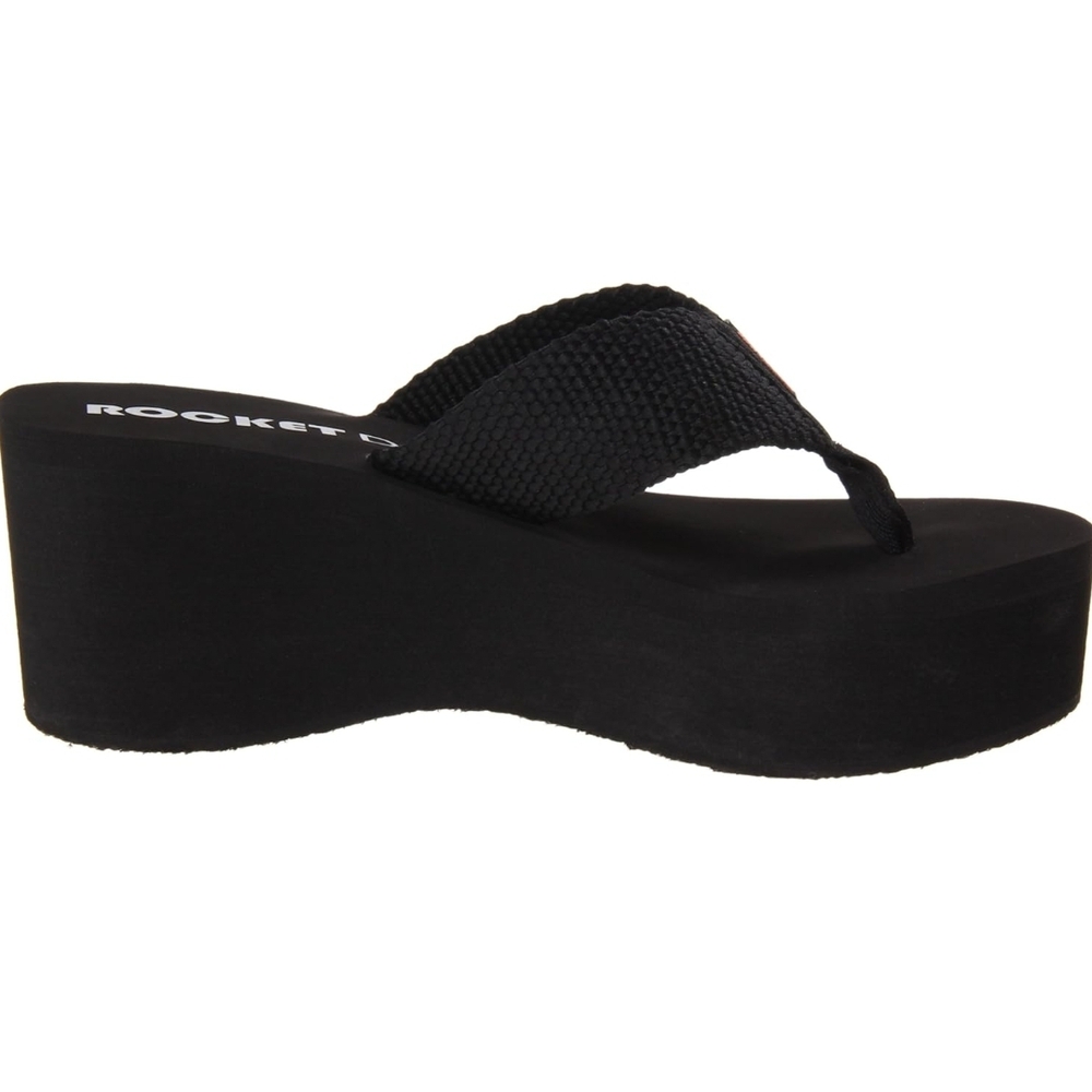 Rocket Dog Women's Black Platform Sandals - Picture 6 of 7